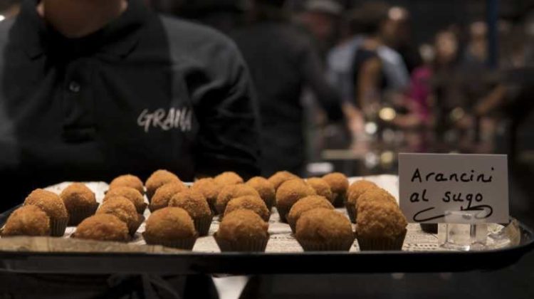 Grana arancini al sugo