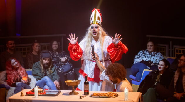 chucky's solo panto